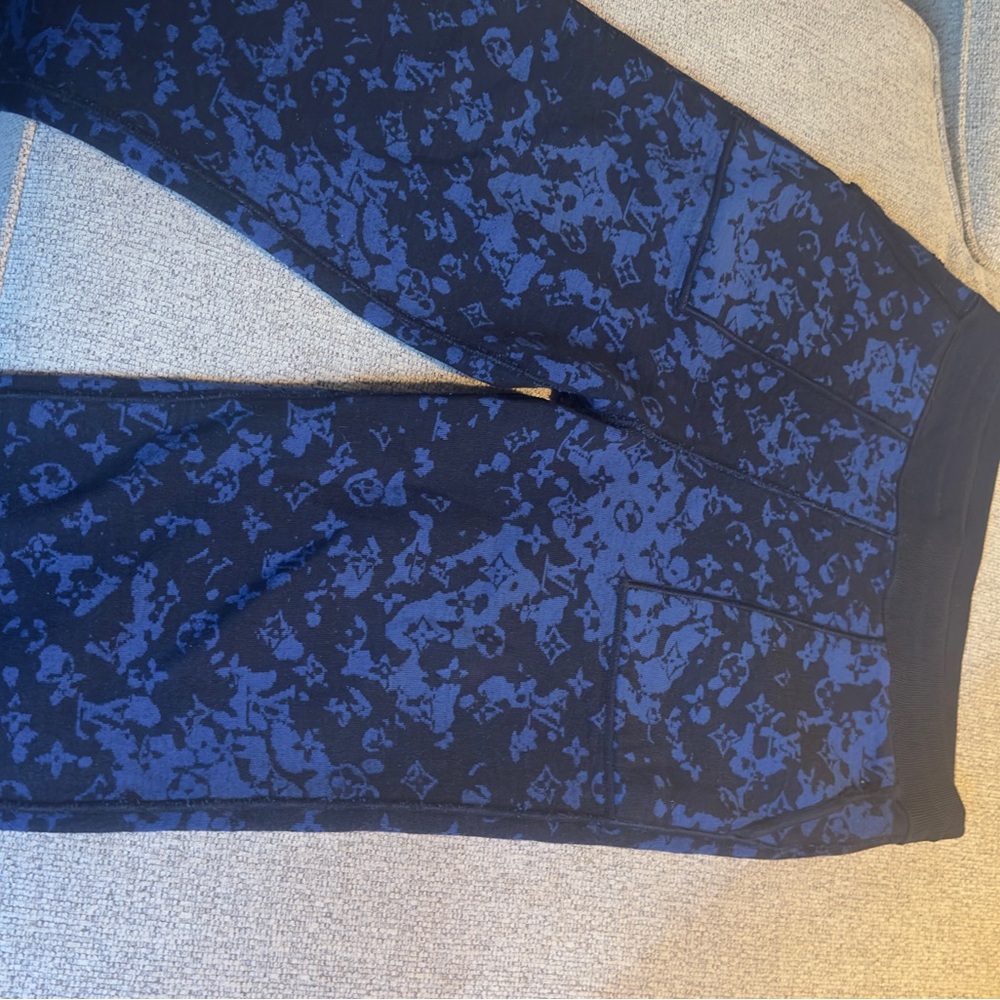 Louis Vuitton Reversible Monogram
Pants